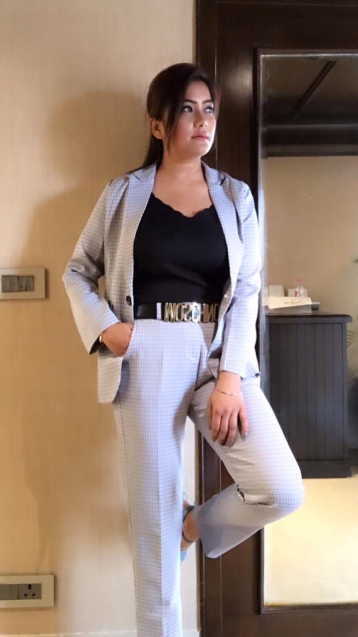hot  call girls in The Lalit Hotel